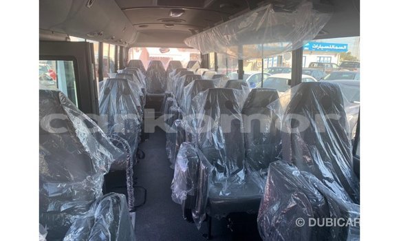 Buy Import Hyundai Accent White Car in Import - Dubai in Great Comore Buy Import Hyundai Accent White Car in Import - Dubai in Great Comore