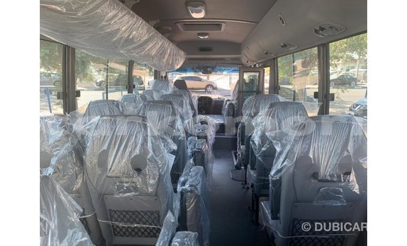 Buy Import Hyundai Accent White Car in Import - Dubai in Great Comore Buy Import Hyundai Accent White Car in Import - Dubai in Great Comore