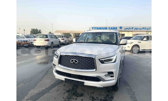 Acheter Import Voiture Infiniti Q Blanc à Import - Dubai, Grande Comore