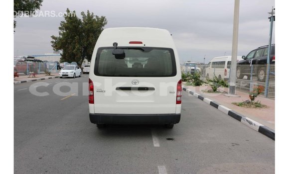 Buy Import Toyota Hiace White Car in Import - Dubai in Great Comore Buy Import Toyota Hiace White Car in Import - Dubai in Great Comore