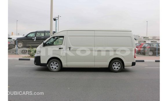 Buy Import Toyota Hiace White Car in Import - Dubai in Great Comore Buy Import Toyota Hiace White Car in Import - Dubai in Great Comore