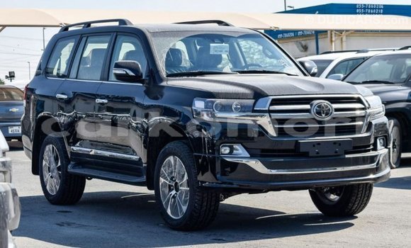 Buy Import Toyota Land Cruiser Black Car in Import - Dubai in Great Comore Buy Import Toyota Land Cruiser Black Car in Import - Dubai in Great Comore