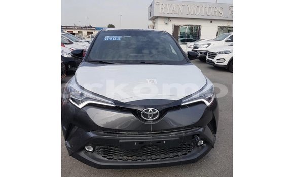 Buy Import Toyota C-HR Other Car in Import - Dubai in Great Comore Buy Import Toyota C-HR Other Car in Import - Dubai in Great Comore