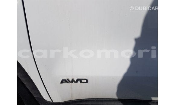 Buy Import Kia Sportage White Car in Import - Dubai in Great Comore Buy Import Kia Sportage White Car in Import - Dubai in Great Comore