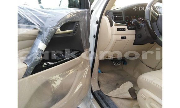 Buy Import Lexus LX White Car in Import - Dubai in Great Comore Buy Import Lexus LX White Car in Import - Dubai in Great Comore