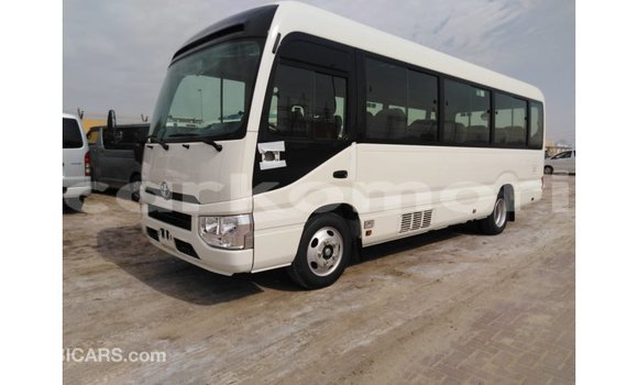 Buy Import Toyota Coaster White Car in Import - Dubai in Great Comore Buy Import Toyota Coaster White Car in Import - Dubai in Great Comore