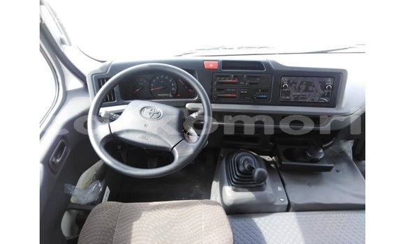 Buy Import Toyota Coaster White Car in Import - Dubai in Great Comore Buy Import Toyota Coaster White Car in Import - Dubai in Great Comore