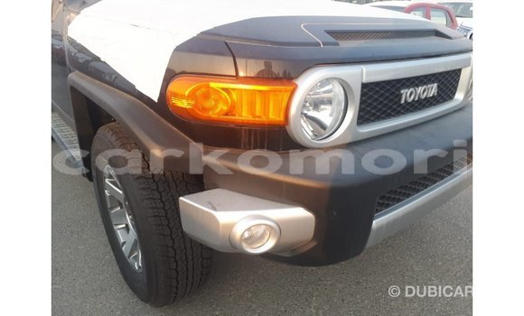 Buy Import Toyota FJ Cruiser Black Car in Import - Dubai in Great Comore Buy Import Toyota FJ Cruiser Black Car in Import - Dubai in Great Comore