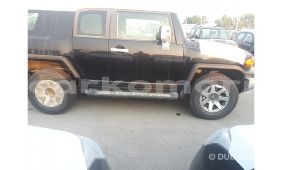 Buy Import Toyota FJ Cruiser Black Car in Import - Dubai in Great Comore Buy Import Toyota FJ Cruiser Black Car in Import - Dubai in Great Comore