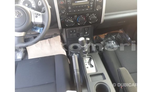 Buy Import Toyota FJ Cruiser Black Car in Import - Dubai in Great Comore Buy Import Toyota FJ Cruiser Black Car in Import - Dubai in Great Comore
