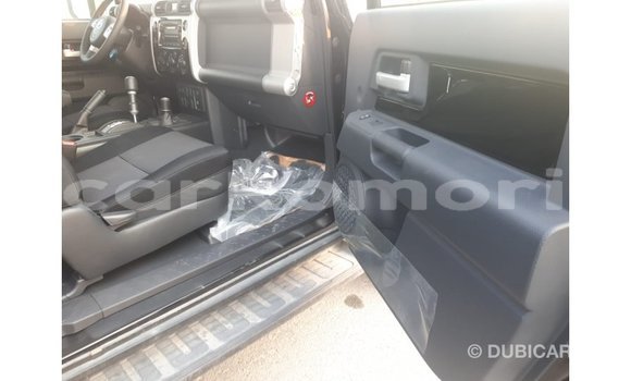 Buy Import Toyota FJ Cruiser Black Car in Import - Dubai in Great Comore Buy Import Toyota FJ Cruiser Black Car in Import - Dubai in Great Comore