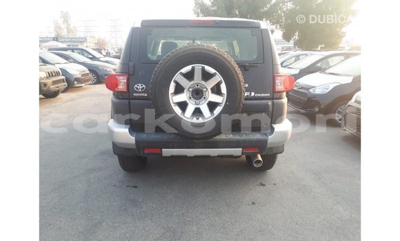 Buy Import Toyota FJ Cruiser Black Car in Import - Dubai in Great Comore Buy Import Toyota FJ Cruiser Black Car in Import - Dubai in Great Comore