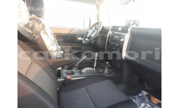 Buy Import Toyota FJ Cruiser Black Car in Import - Dubai in Great Comore Buy Import Toyota FJ Cruiser Black Car in Import - Dubai in Great Comore