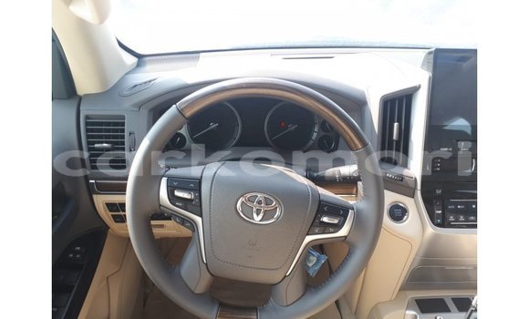Buy Import Toyota Land Cruiser Other Car in Import - Dubai in Great Comore Buy Import Toyota Land Cruiser Other Car in Import - Dubai in Great Comore