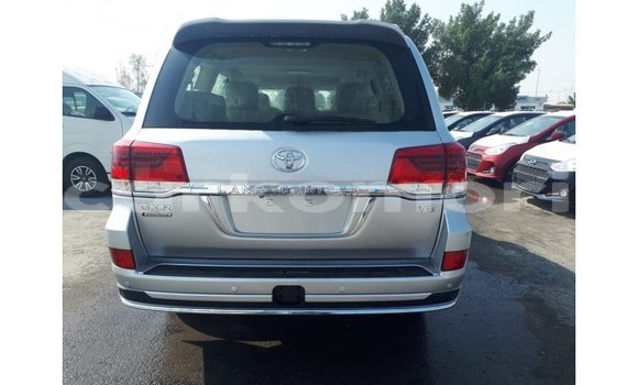 Buy Import Toyota Land Cruiser Other Car in Import - Dubai in Great Comore Buy Import Toyota Land Cruiser Other Car in Import - Dubai in Great Comore