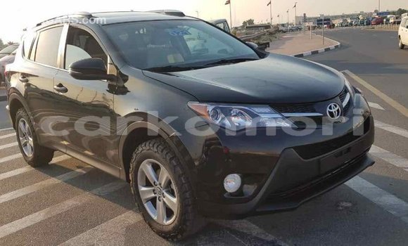 Acheter Import Voiture Toyota RAV4 Noir à Import - Dubai, Grande Comore Acheter Import Voiture Toyota RAV4 Noir à Import - Dubai, Grande Comore