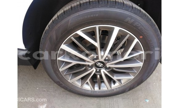 Acheter Import Voiture Hyundai Tucson Blanc à Import - Dubai, Grande Comore Acheter Import Voiture Hyundai Tucson Blanc à Import - Dubai, Grande Comore