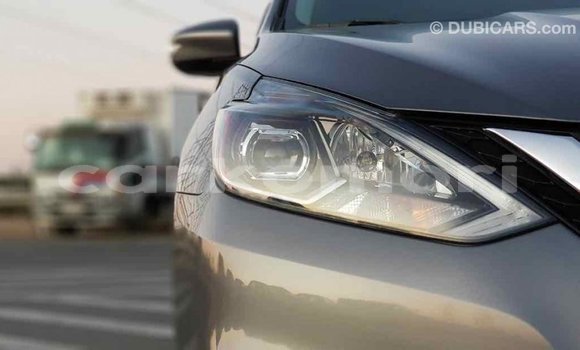 Acheter Import Voiture Nissan Sentra Autre à Import - Dubai, Grande Comore Acheter Import Voiture Nissan Sentra Autre à Import - Dubai, Grande Comore