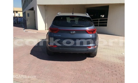 Acheter Import Voiture Kia Sportage Bleu à Import - Dubai, Grande Comore Acheter Import Voiture Kia Sportage Bleu à Import - Dubai, Grande Comore