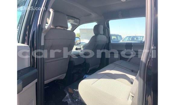 Buy Import Ford Club Wagon Black Car in Import - Dubai in Great Comore Buy Import Ford Club Wagon Black Car in Import - Dubai in Great Comore