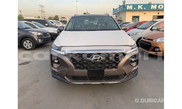 Acheter Import Voiture Hyundai Santa Fe Marron à Import - Dubai, Grande Comore Acheter Import Voiture Hyundai Santa Fe Marron à Import - Dubai, Grande Comore