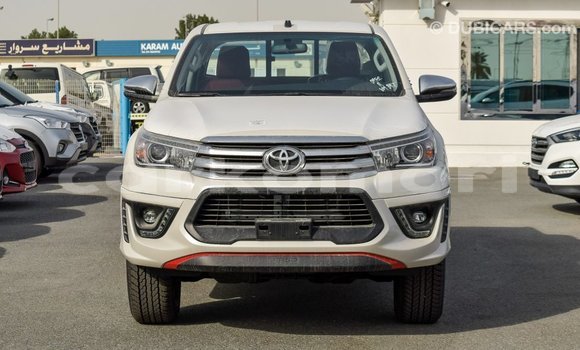 Buy Import Toyota Hilux White Car in Import - Dubai in Great Comore Buy Import Toyota Hilux White Car in Import - Dubai in Great Comore