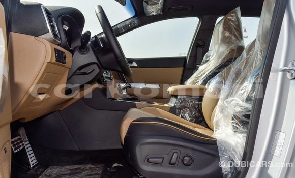 Buy Import Kia Sportage Other Car in Import - Dubai in Great Comore Buy Import Kia Sportage Other Car in Import - Dubai in Great Comore