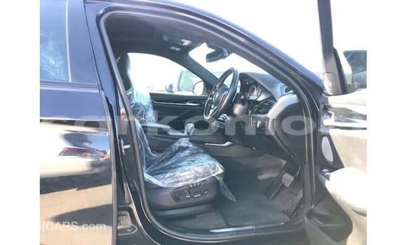 Acheter Import Voiture BMW X6 Bleu à Import - Dubai, Grande Comore Acheter Import Voiture BMW X6 Bleu à Import - Dubai, Grande Comore