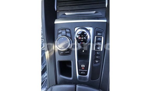 Acheter Import Voiture BMW X6 Bleu à Import - Dubai, Grande Comore Acheter Import Voiture BMW X6 Bleu à Import - Dubai, Grande Comore