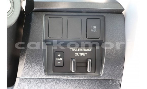 Buy Import Toyota Tundra White Car in Import - Dubai in Great Comore Buy Import Toyota Tundra White Car in Import - Dubai in Great Comore