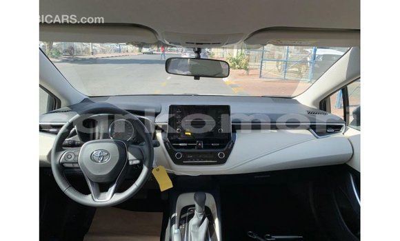 Buy Import Toyota Corolla White Car in Import - Dubai in Great Comore Buy Import Toyota Corolla White Car in Import - Dubai in Great Comore