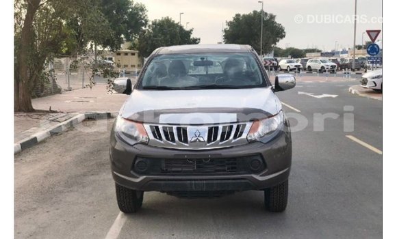 Buy Import Mitsubishi L200 Brown Car in Import - Dubai in Great Comore Buy Import Mitsubishi L200 Brown Car in Import - Dubai in Great Comore