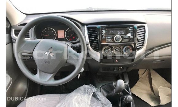 Buy Import Mitsubishi L200 Brown Car in Import - Dubai in Great Comore Buy Import Mitsubishi L200 Brown Car in Import - Dubai in Great Comore