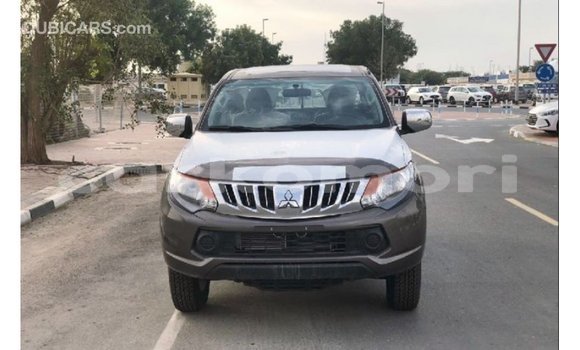 Buy Import Mitsubishi L200 Brown Car in Import - Dubai in Great Comore Buy Import Mitsubishi L200 Brown Car in Import - Dubai in Great Comore