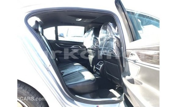 Acheter Import Moto BMW K Autre à Import - Dubai, Grande Comore Acheter Import Moto BMW K Autre à Import - Dubai, Grande Comore