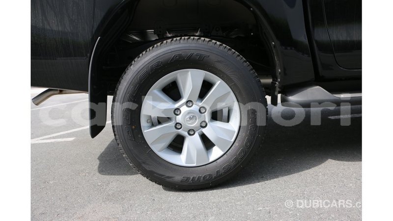 Big with watermark toyota hilux great comore import dubai 2031