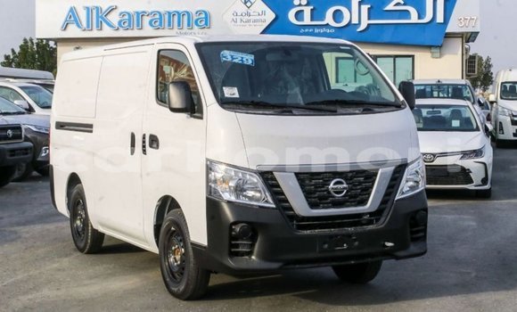 Acheter Import Voiture Nissan Urvan Blanc à Import - Dubai, Grande Comore Acheter Import Voiture Nissan Urvan Blanc à Import - Dubai, Grande Comore