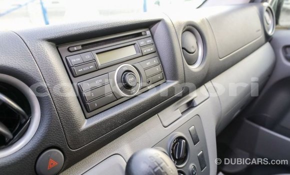 Acheter Import Voiture Nissan Urvan Blanc à Import - Dubai, Grande Comore Acheter Import Voiture Nissan Urvan Blanc à Import - Dubai, Grande Comore