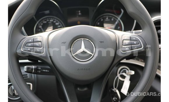 Buy Import Mercedes-Benz 250 Black Car in Import - Dubai in Great Comore Buy Import Mercedes-Benz 250 Black Car in Import - Dubai in Great Comore