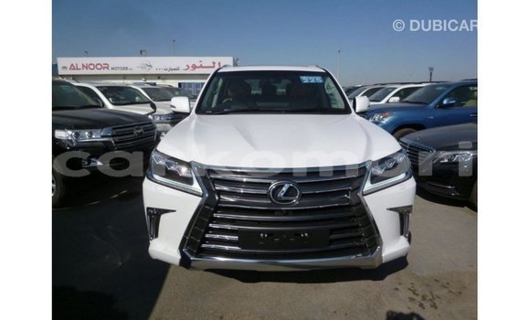 Buy Import Lexus LX White Car in Import - Dubai in Great Comore Buy Import Lexus LX White Car in Import - Dubai in Great Comore