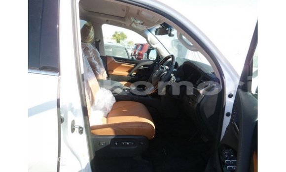 Buy Import Lexus LX White Car in Import - Dubai in Great Comore Buy Import Lexus LX White Car in Import - Dubai in Great Comore