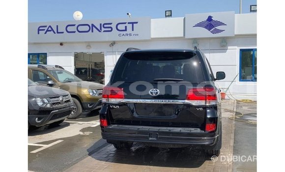 Buy Import Toyota Land Cruiser Black Car in Import - Dubai in Great Comore Buy Import Toyota Land Cruiser Black Car in Import - Dubai in Great Comore