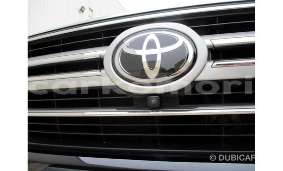 Buy Import Toyota Land Cruiser Black Car in Import - Dubai in Great Comore Buy Import Toyota Land Cruiser Black Car in Import - Dubai in Great Comore