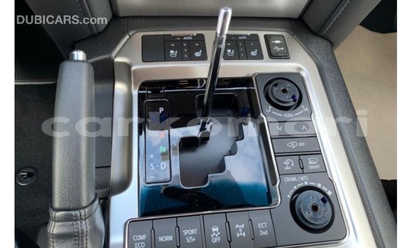 Acheter Import Voiture Toyota Land Cruiser Autre à Import - Dubai, Grande Comore Acheter Import Voiture Toyota Land Cruiser Autre à Import - Dubai, Grande Comore