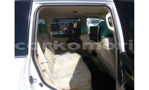 Buy Import Lexus LX White Car in Import - Dubai in Great Comore Buy Import Lexus LX White Car in Import - Dubai in Great Comore