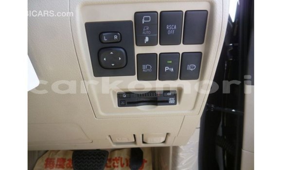 Buy Import Toyota Land Cruiser Black Car in Import - Dubai in Great Comore Buy Import Toyota Land Cruiser Black Car in Import - Dubai in Great Comore