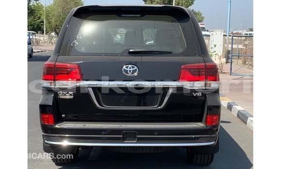 Buy Import Toyota Land Cruiser Black Car in Import - Dubai in Great Comore Buy Import Toyota Land Cruiser Black Car in Import - Dubai in Great Comore