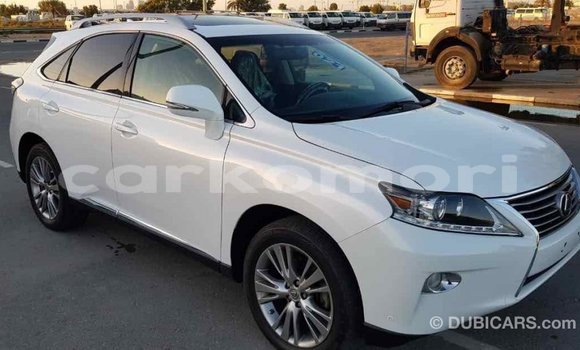 Acheter Import Voiture Lexus RX 350 Blanc à Import - Dubai, Grande Comore Acheter Import Voiture Lexus RX 350 Blanc à Import - Dubai, Grande Comore