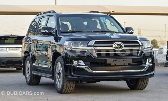 Buy Import Toyota Land Cruiser Black Car in Import - Dubai in Great Comore Buy Import Toyota Land Cruiser Black Car in Import - Dubai in Great Comore