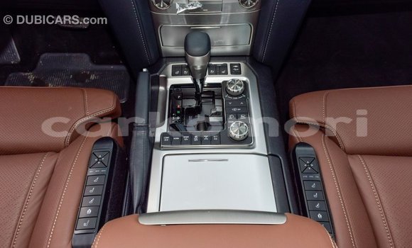 Buy Import Toyota Land Cruiser Black Car in Import - Dubai in Great Comore Buy Import Toyota Land Cruiser Black Car in Import - Dubai in Great Comore